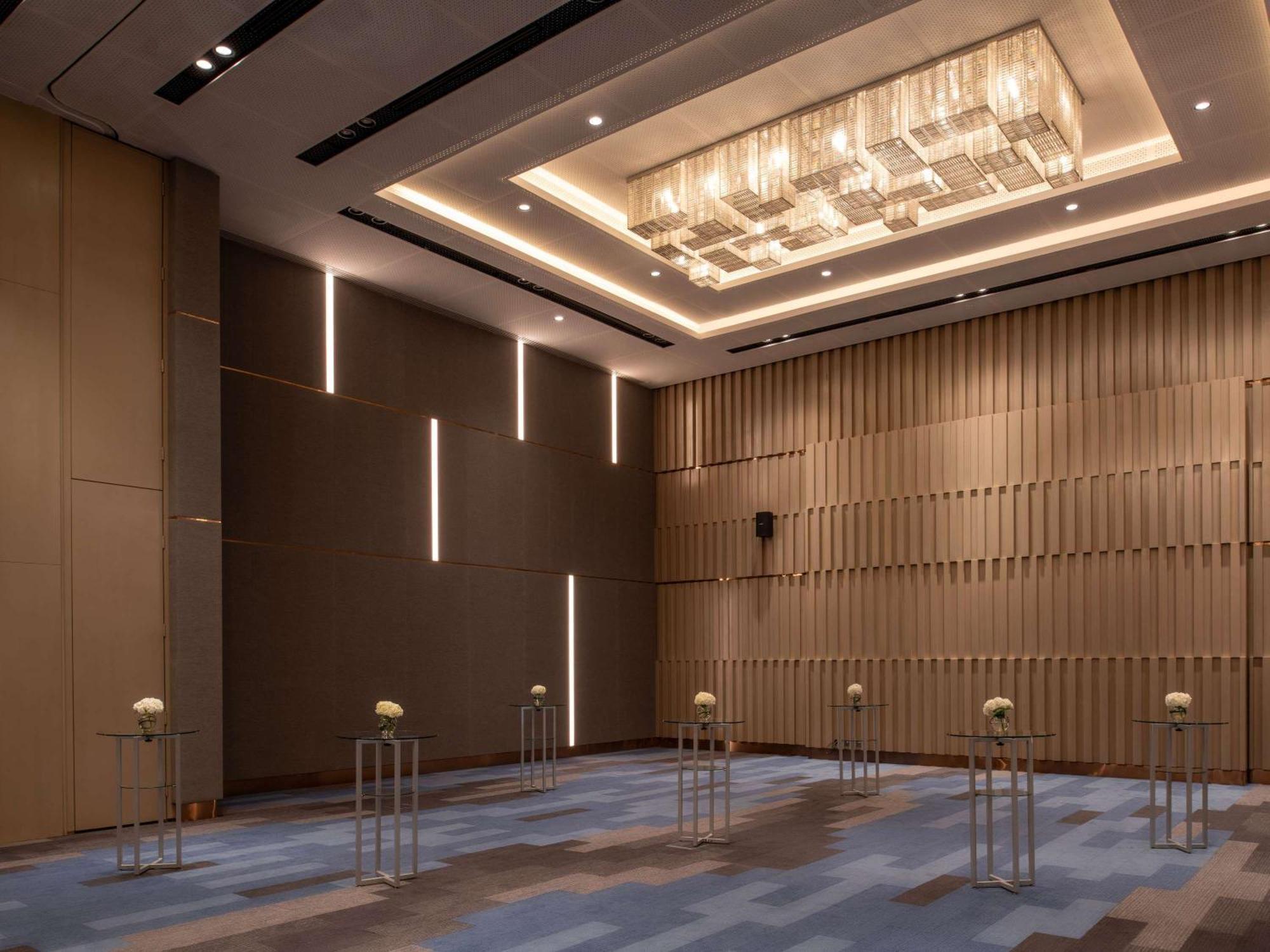 Novotel Riyadh Sahafa Екстериор снимка