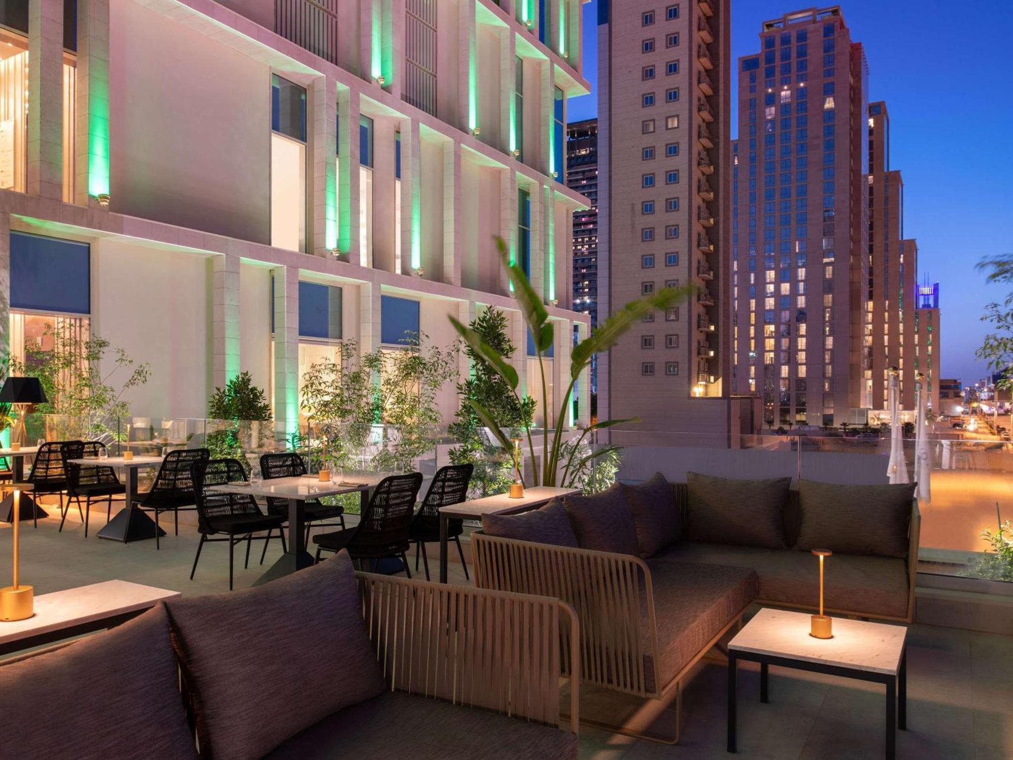 Novotel Riyadh Sahafa Екстериор снимка