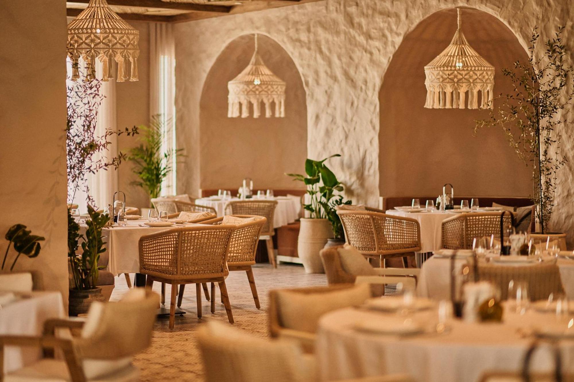 Novotel Riyadh Sahafa Екстериор снимка